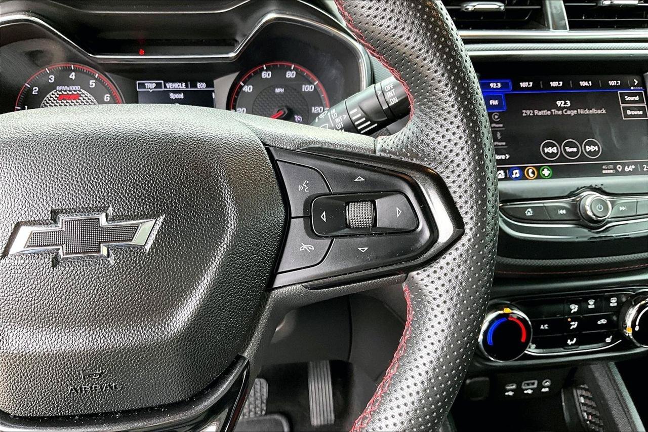 Used 2023 Chevrolet TrailBlazer RS AWD/4WD image 12