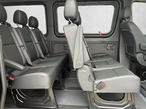 Used 2026 Mercedes-Benz Sprinter 2500 image 29