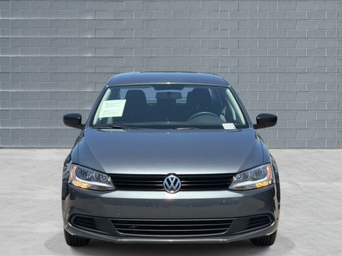 Used 2014 Volkswagen Jetta S FWD image 2