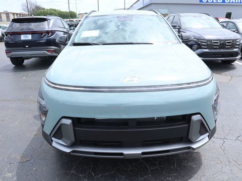 New 2026 Hyundai Kona SEL Premium FWD image 8