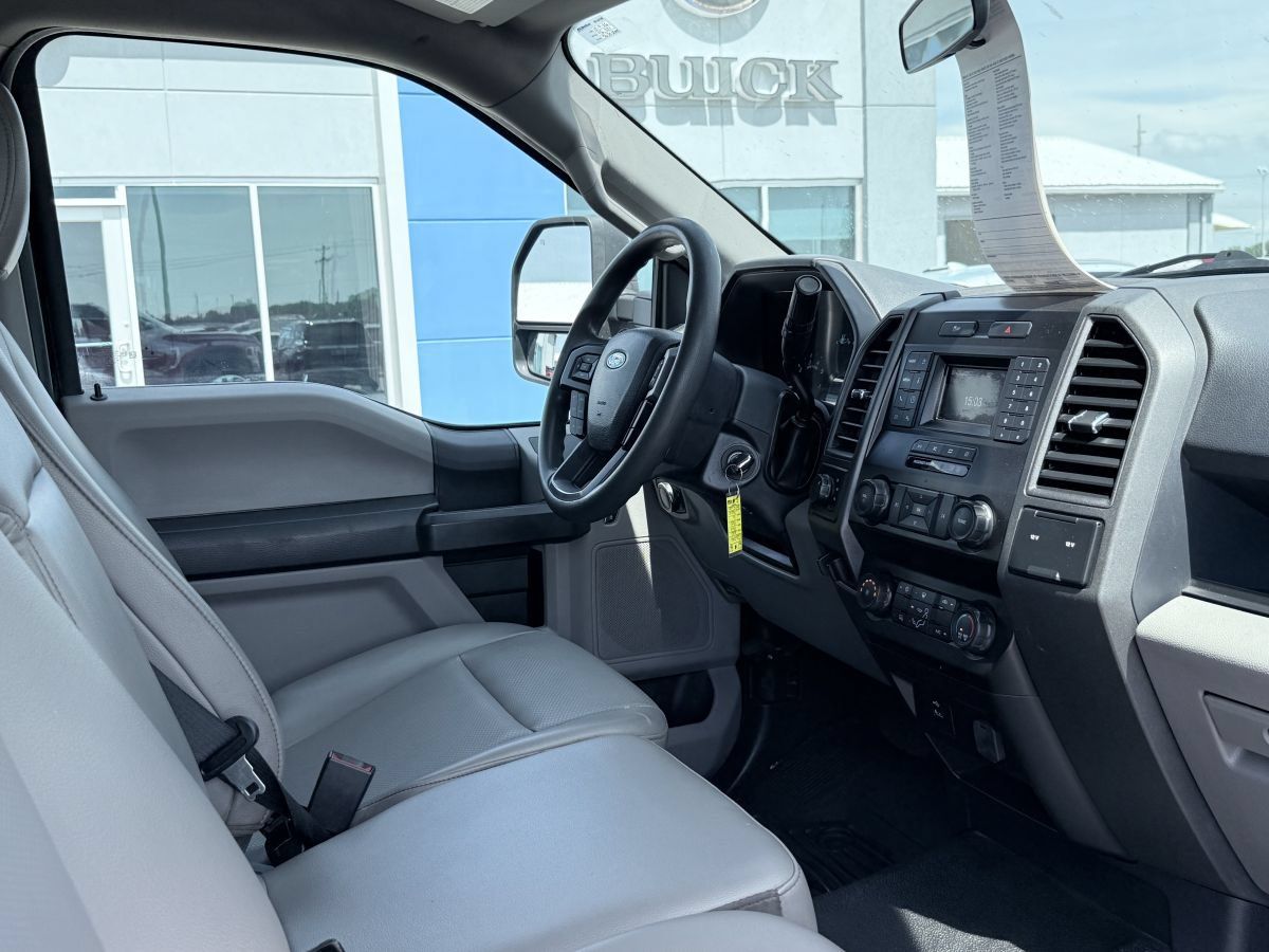 Used 2022 Ford F250 XL w/ Power Equipment Group AWD/4WD image 10
