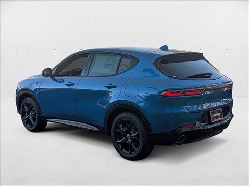 New 2024 Dodge Hornet R/T Plus w/ R/T Blacktop Package image 8