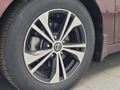 Used 2021 Nissan Sentra SV image 31