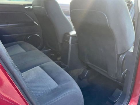 Used 2014 Jeep Patriot Latitude w/ Sun/Sound Group image 30