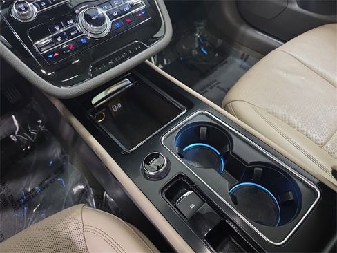 Certified 2021 Lincoln Corsair Reserve w/ Elements Package image 22