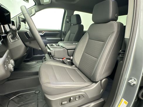 Certified 2026 Chevrolet Silverado 1500 RST w/ RST Select Package AWD/4WD image 5