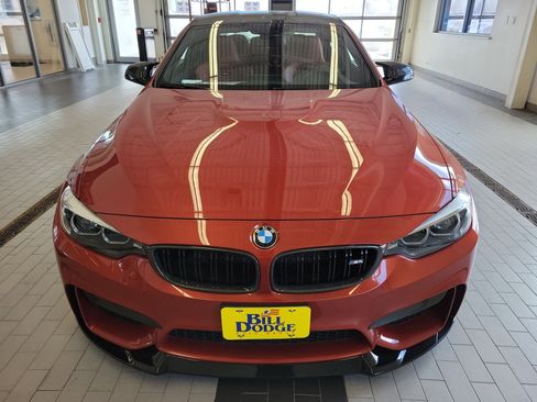 Used 2018 BMW M4 Coupe image 2
