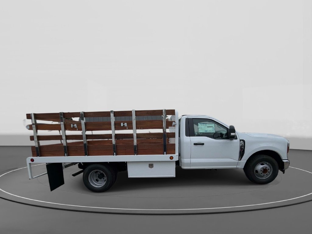 New 2026 Ford F350 XL w/ XL Chrome Package RWD image 4