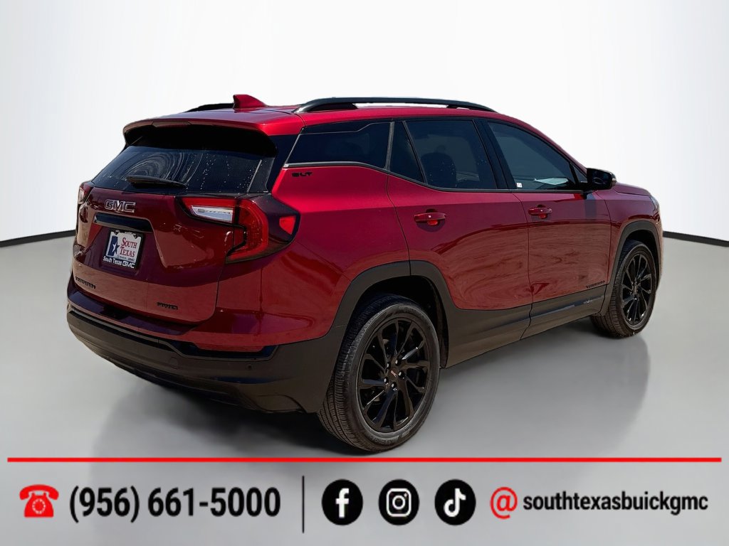 Used 2024 GMC Terrain SLT w/ Tech Package AWD/4WD image 8