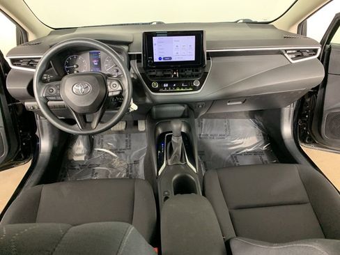 Used 2024 Toyota Corolla LE image 31