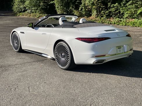 New 2026 Mercedes-Benz Maybach SL 680 image 50