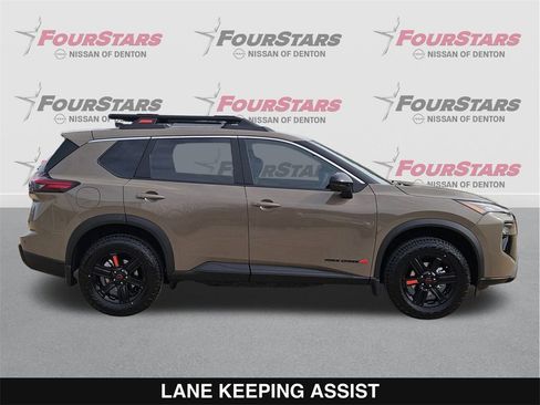 New 2026 Nissan Rogue SV image 3
