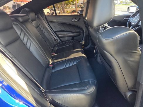 Used 2022 Dodge Charger SRT Hellcat w/ SRT Black Package RWD image 16