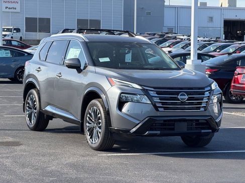 New 2026 Nissan Rogue Platinum w/ Platinum Premium Package AWD/4WD image 2