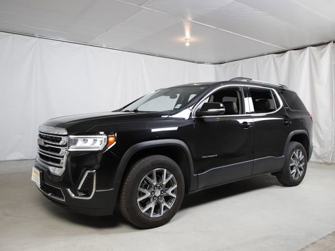 Used 2023 GMC Acadia SLT AWD/4WD image 24