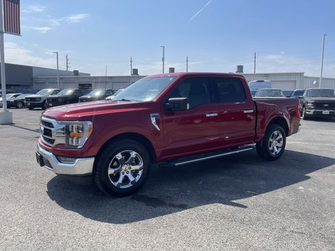 Used 2022 Ford F150 XLT w/ Equipment Group 302A High image 4