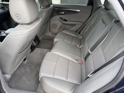 Used 2016 Chevrolet Impala LTZ w/ Enhanced Convenience Package image 13