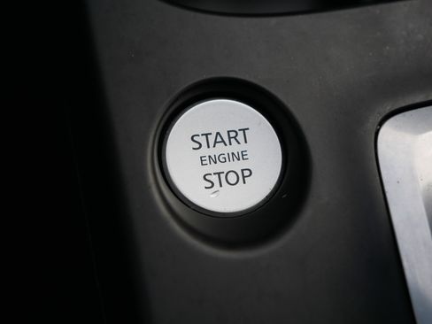 Certified 2025 INFINITI QX50 Sport image 29