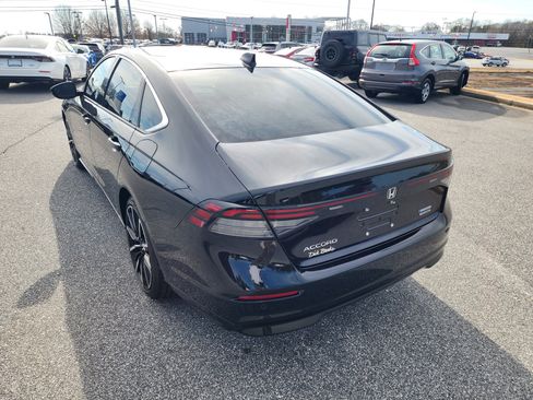 Certified 2024 Honda Accord Touring image 6