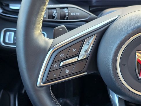 Certified 2025 Buick Enclave Preferred image 18