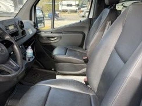 Used 2019 Mercedes-Benz Sprinter 170 image 18