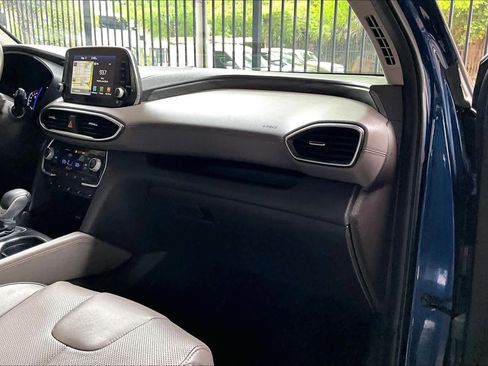 Used 2020 Hyundai Santa Fe Limited FWD image 18