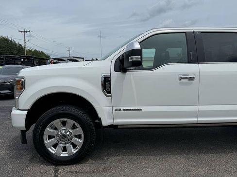 Used 2021 Ford F250 Platinum w/ Snow Plow Prep Package AWD/4WD image 6