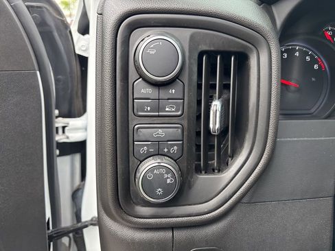 Used 2021 Chevrolet Silverado 1500 Custom image 62