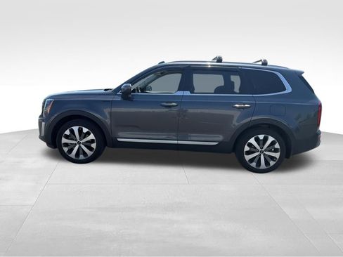 Used 2022 Kia Telluride S AWD/4WD image 2