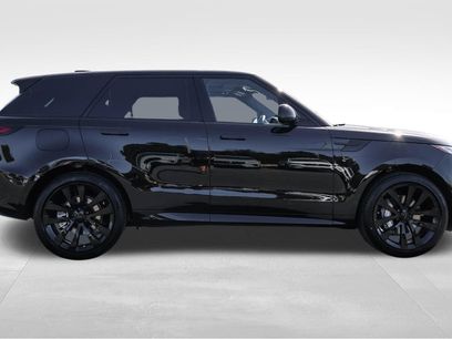 New 2026 Land Rover Range Rover Sport Dynamic SE