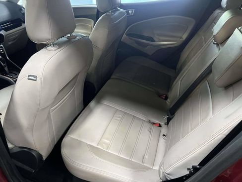Used 2019 Ford EcoSport Titanium FWD image 11