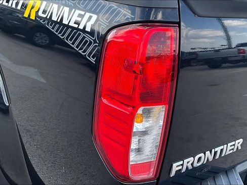 Used 2018 Nissan Frontier SV RWD image 29