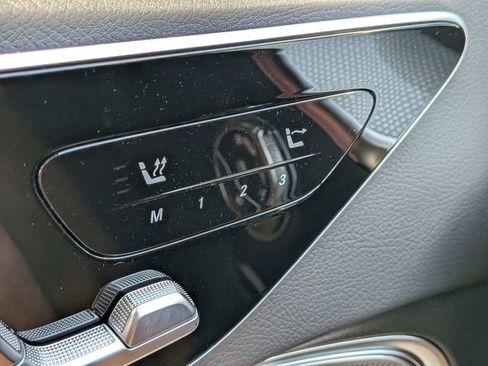 Used 2025 Mercedes-Benz CLE 300 4MATIC Cabriolet image 24