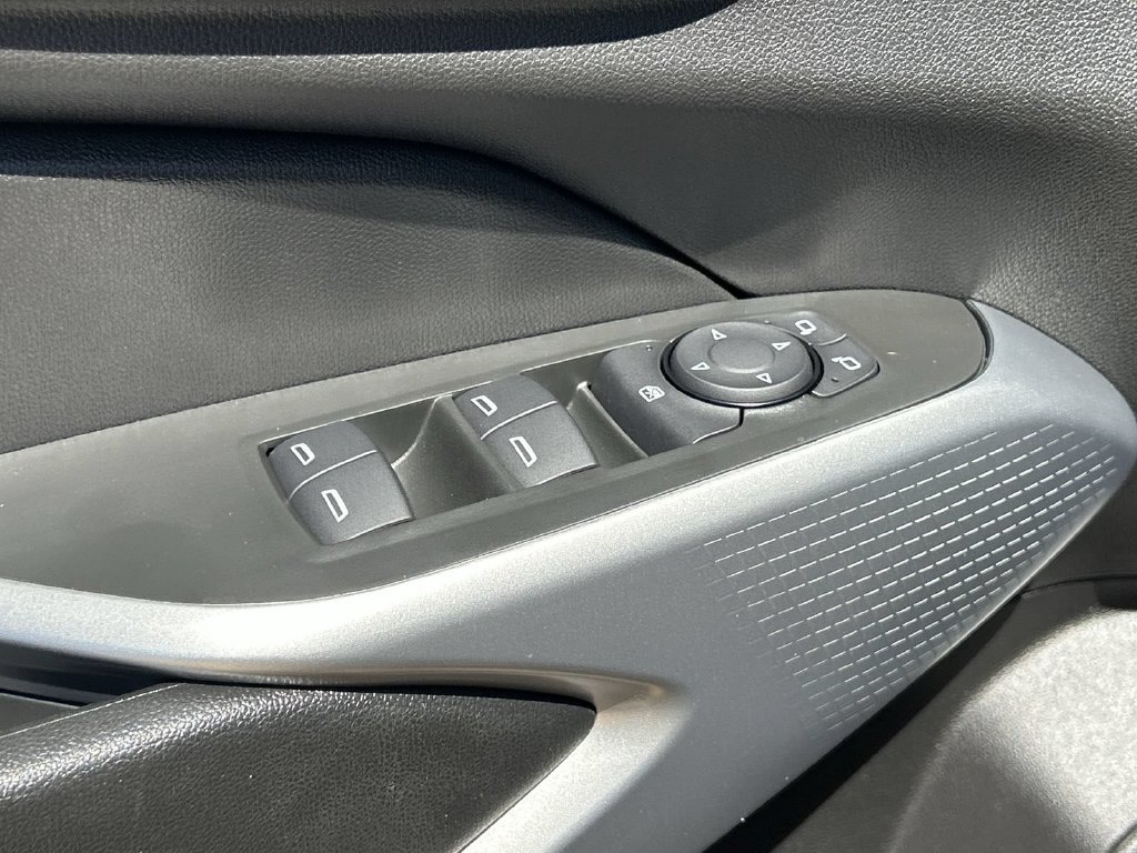Certified 2026 Chevrolet Trax LS FWD image 21