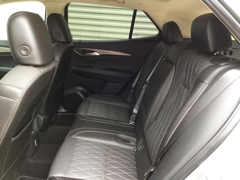 Used 2023 Buick Envision Avenir AWD/4WD image 11