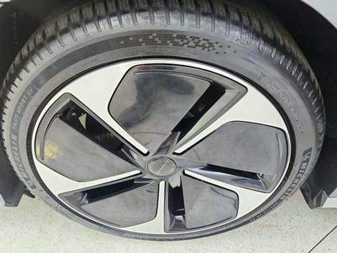 Used 2023 Lucid Air Touring AWD/4WD image 58