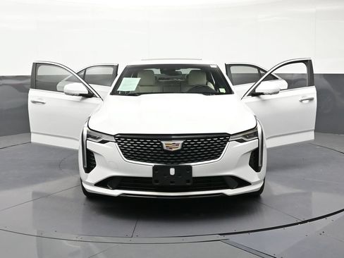 Used 2023 Cadillac CT4 Luxury w/ Sun And Sound Package AWD/4WD image 37