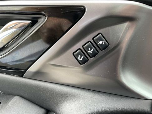 Used 2024 Subaru Legacy Touring XT image 25