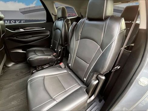 Used 2019 Buick Enclave Avenir w/ Avenir Technology Package image 27
