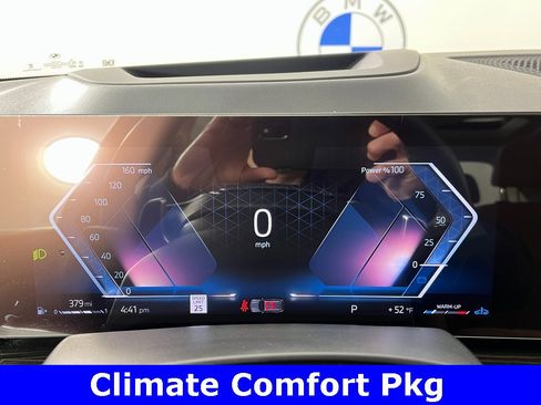 Certified 2024 BMW X7 xDrive40i w/ Premium Package image 4
