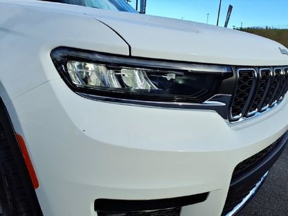 New 2027 Jeep Grand Cherokee L 4WD