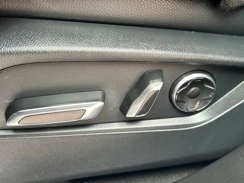 Used 2020 Acura RDX SH-AWD image 33