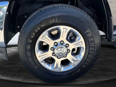 Used 2026 RAM 2500 Big Horn AWD/4WD image 34