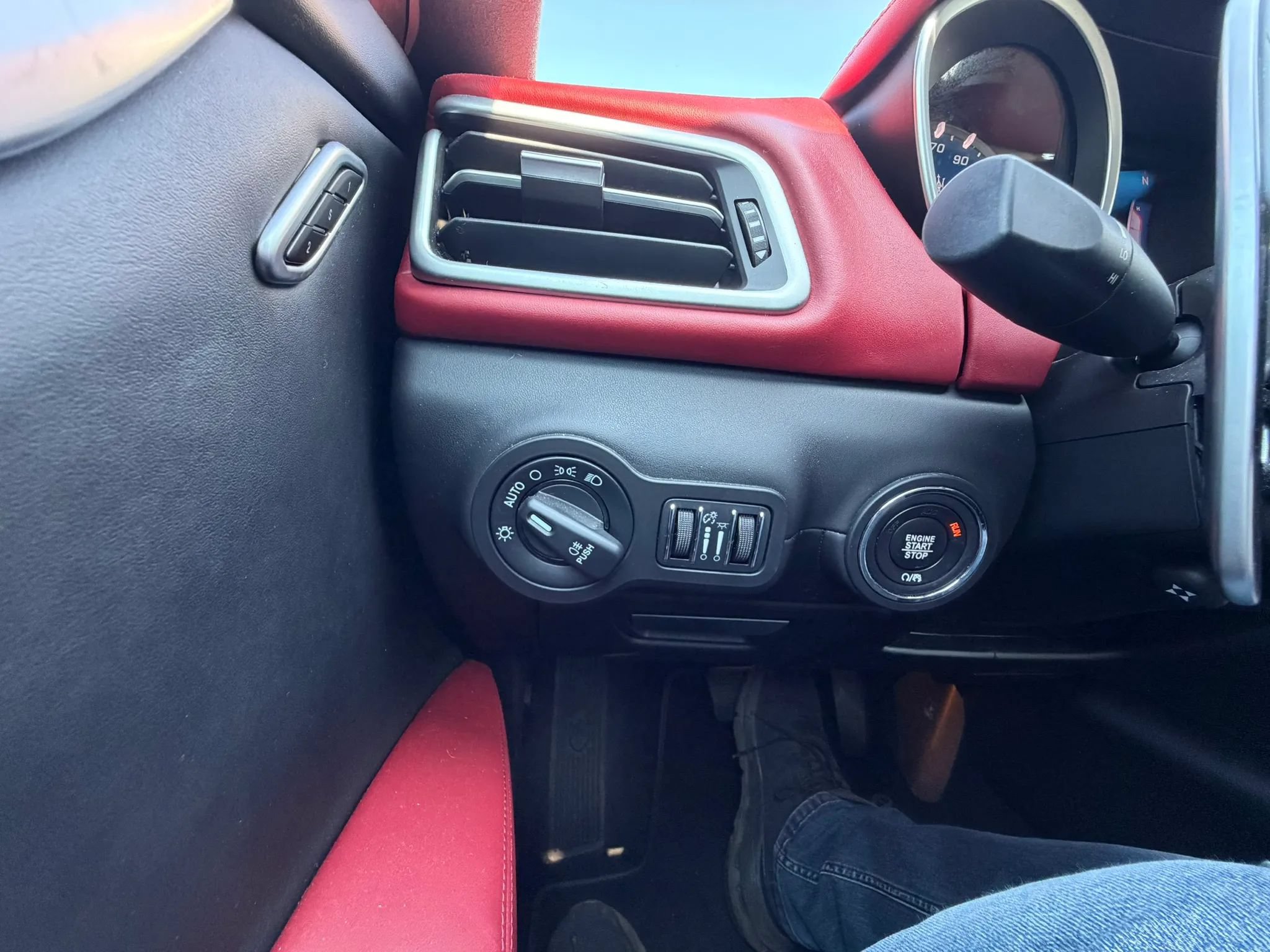 Used 2017 Maserati Ghibli S Q4 AWD/4WD image 27