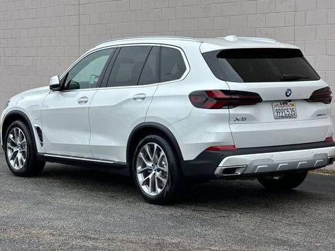 Used 2025 BMW X5 xDrive50e image 7