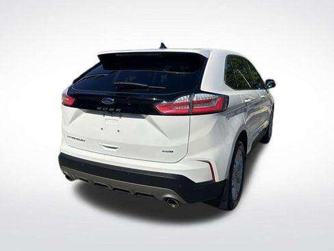 Used 2022 Ford Edge Titanium w/ Equipment Group 301A AWD/4WD image 6