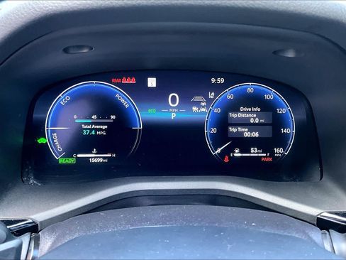 Used 2025 Toyota Camry XSE FWD image 26