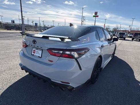 Used 2021 Toyota Camry TRD w/ TRD Package w/JBL Audio image 5