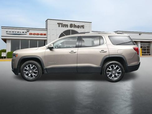 Used 2023 GMC Acadia SLT w/ Preferred Package FWD image 2