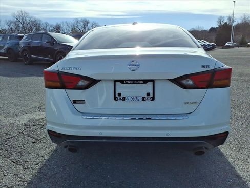 Used 2022 Nissan Altima 2.0 SR image 5